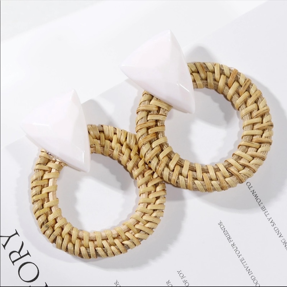 Handmade bamboo earrings - Picture 2 of 5